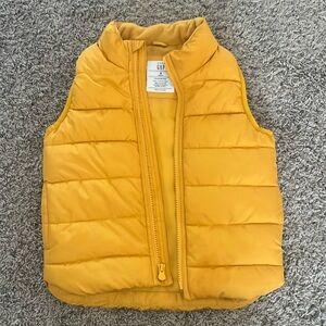 Baby gap puffer vest